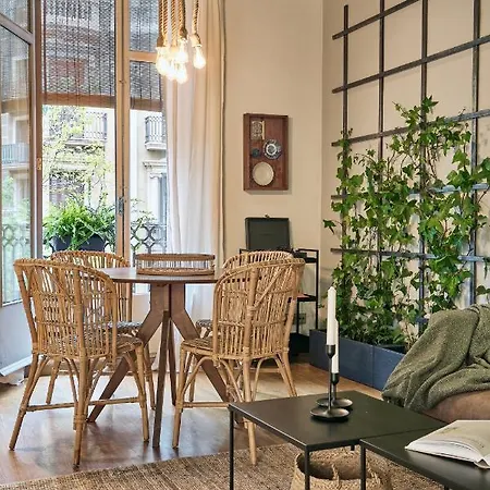 Erawan - One Bedroom In Eixample Lägenhet